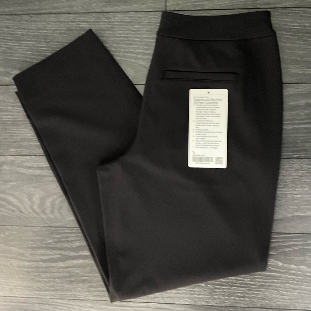 NWOT Lululemon Tapered-Leg Mid-Rise Pant 7/8 Length Luxtreme Black Size S - Picture 8 of 9